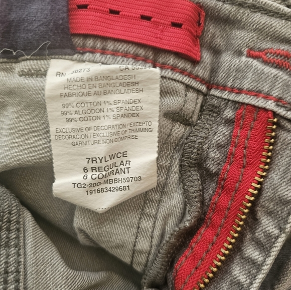 Kids slim fit wrangler jeans with oversized pockets urban retro style size 6 reg - Picture 8 of 11